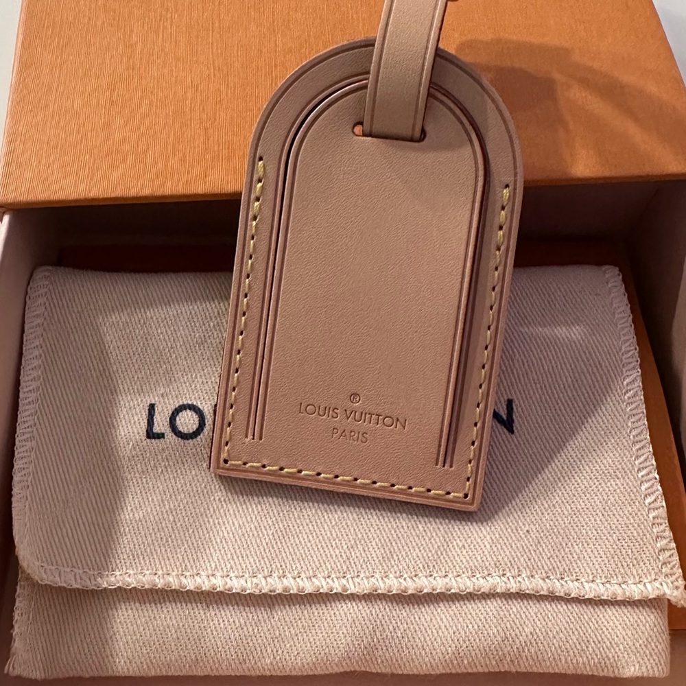 Louis Vuitton Tan Leather Luggage Tag